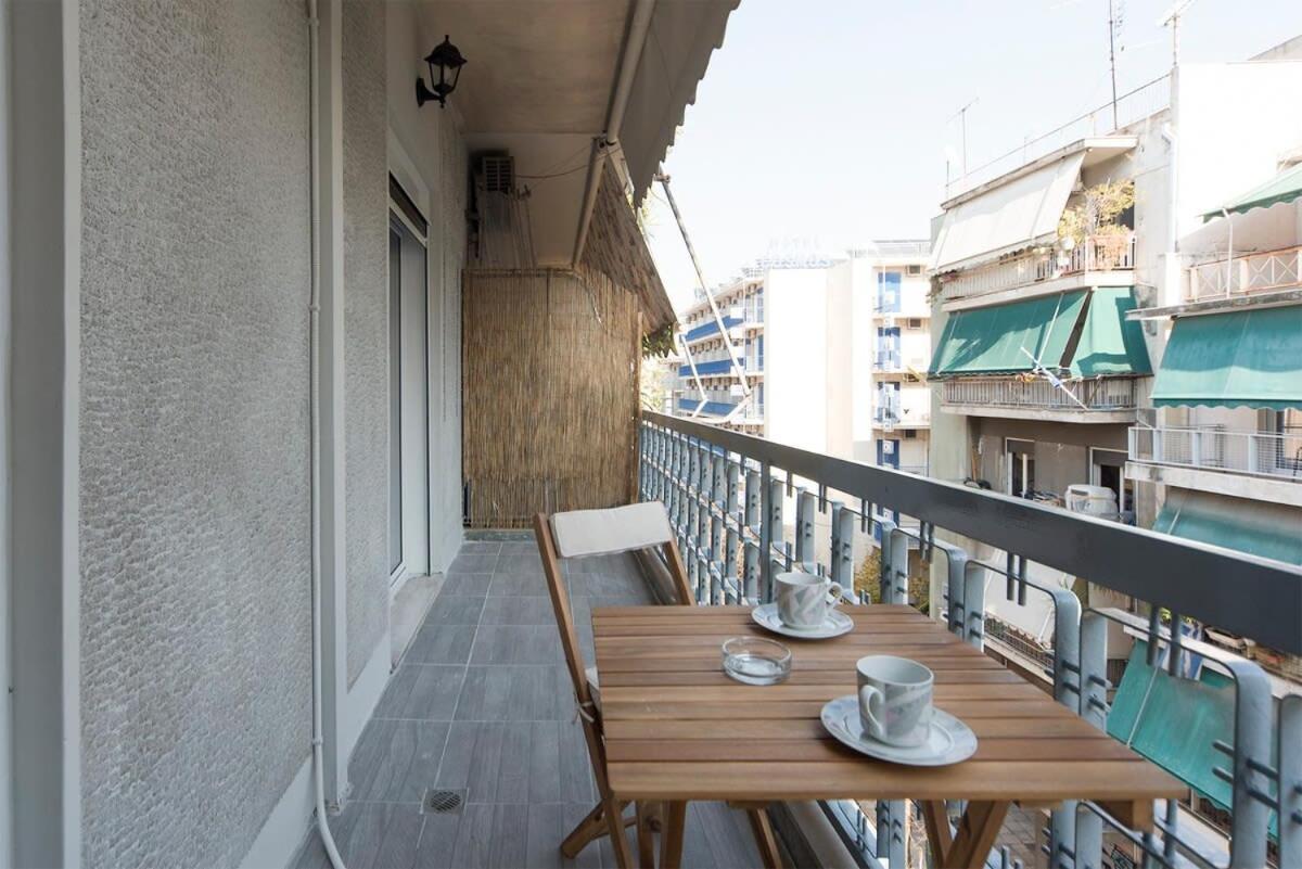 Central Apartment 3' To Metaksourgio Metro Station أثينا المظهر الخارجي الصورة